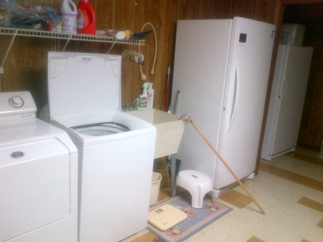 383StoneyPointLaundry-IMG-20140121-00775
